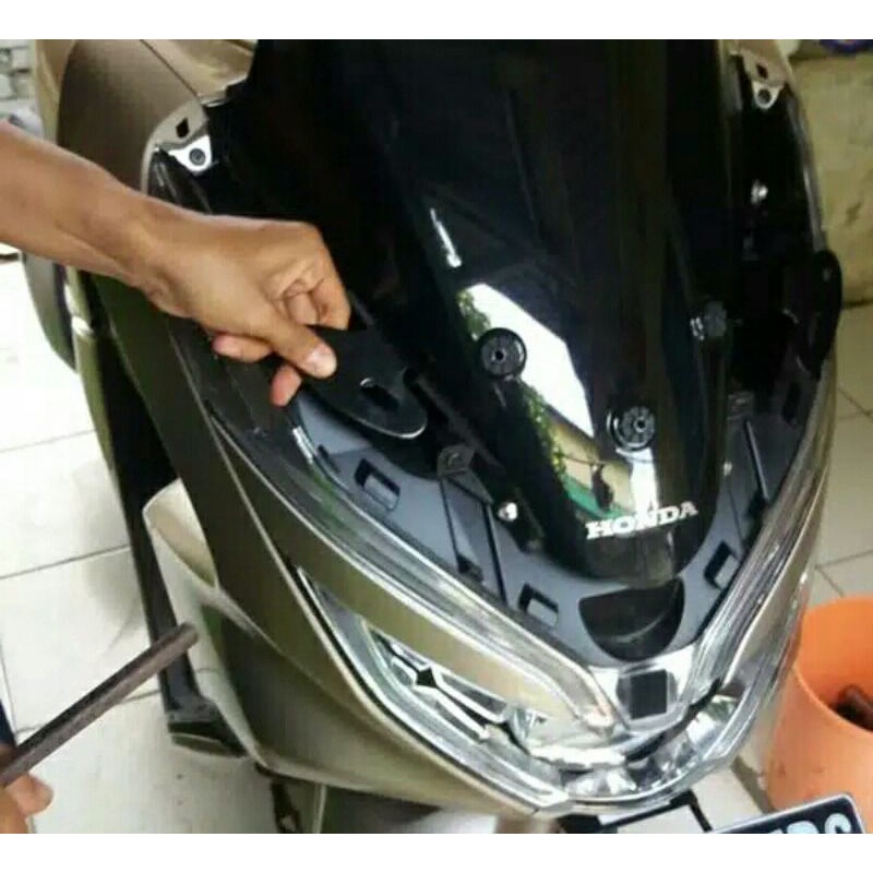 Breket Serpo Honda Pcx / Breket Serpo Pcx Dudukan Spion Honda Pcx Lokal / Breket Spion R25 Pcx