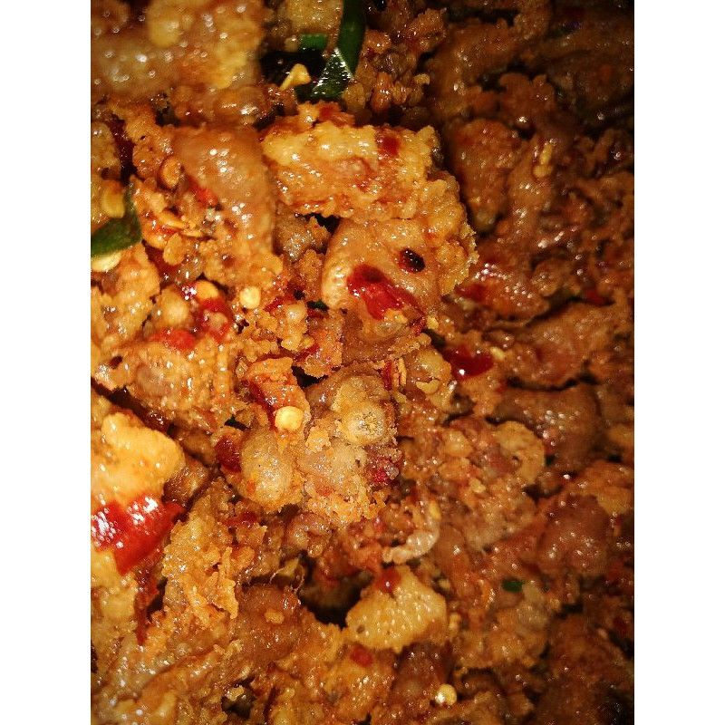 

KERIPIK KULIT CRISPY 500 GR KRIUK CIKRUH ORIGINAL & PEDAS GURIH JAJANAN CEMILAN NENDANG