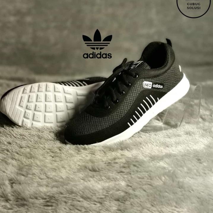 Miliki - Sepatu sekolah / sepatu hitam polos / sepatu polos merek Adidas 