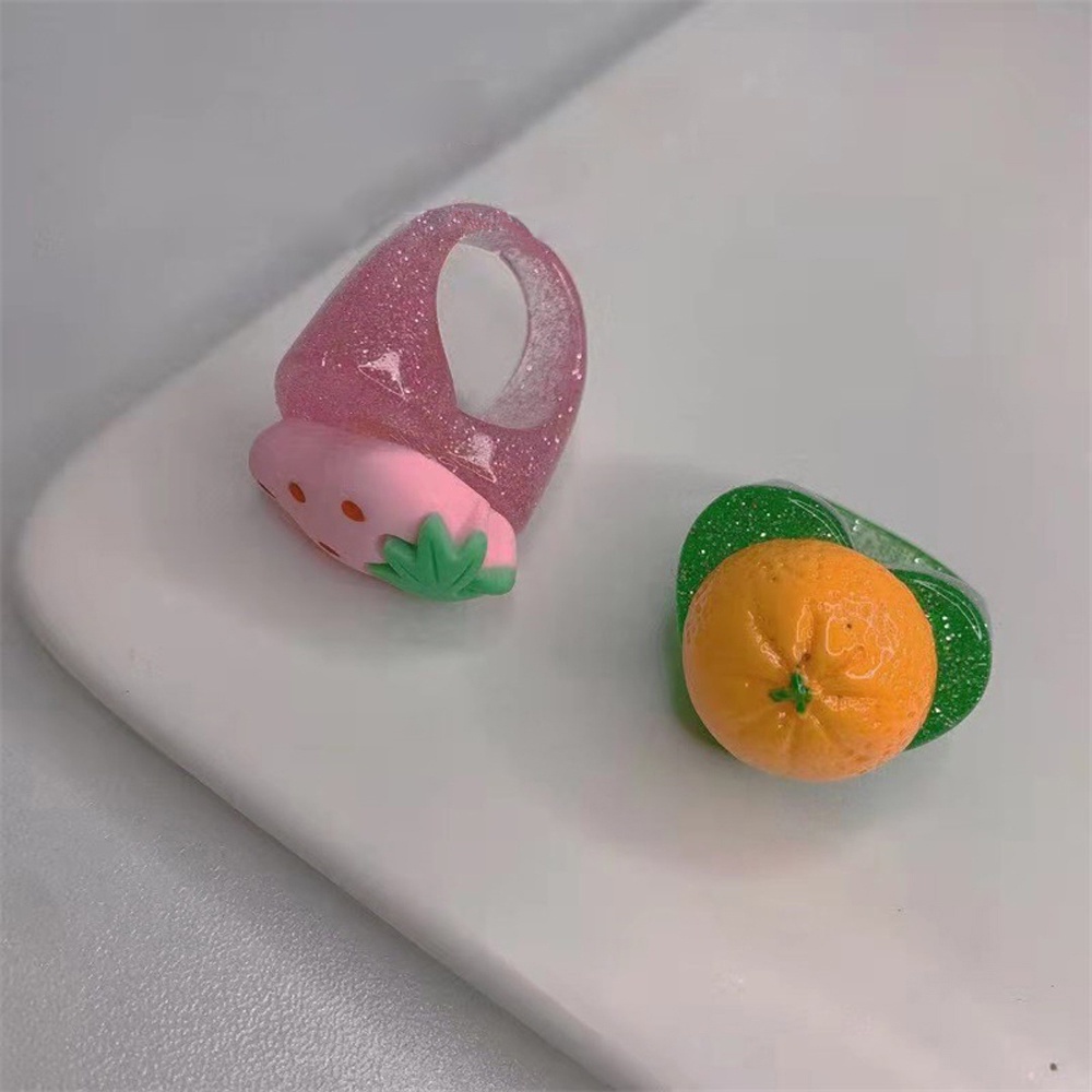 Cincin Jari Bentuk Buah Bebek Strawberry Geometris Bahan Resin Akrilik Gaya Punk Untuk Wanita