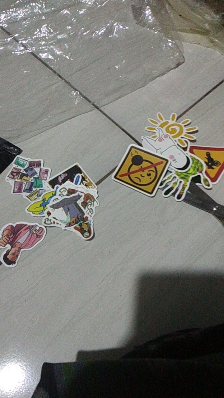 Stiker Premium Laptop Motor Mobil