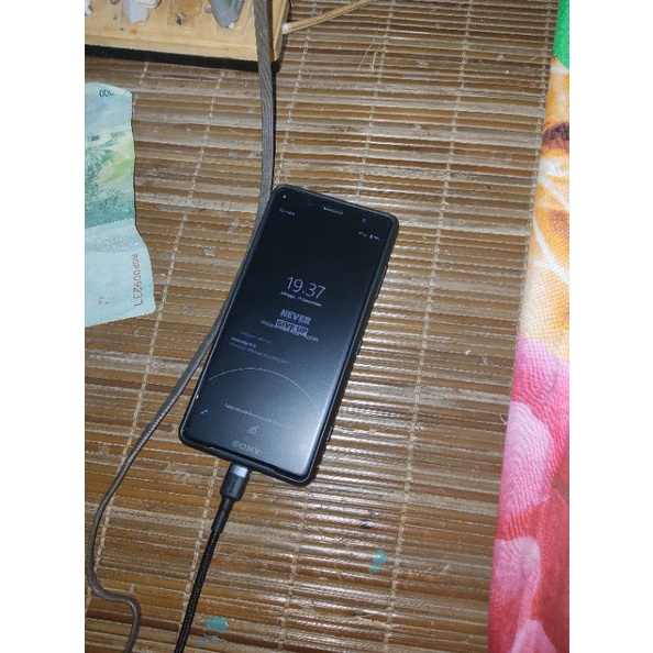 Sony Xz2 Compact second