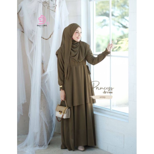 PRINCESS SET SIZE M DND LABEL