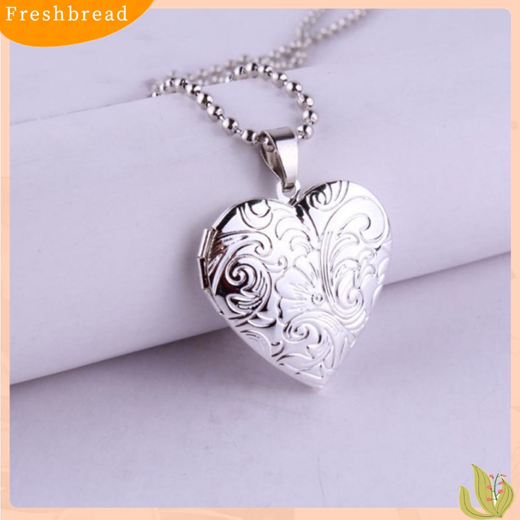 Fresh| Kalung Rantai Dengan Liontin Locket Foto Memorial Romantis Untuk Anniversary