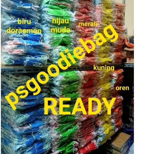 

tas serut spunbond 25x25/box nasi/besek/duskue/hajatan
