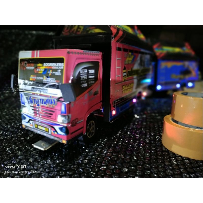 Truk oleng Oleng putih miniatur truk oleng jumbo 42 cm full lampu terpal