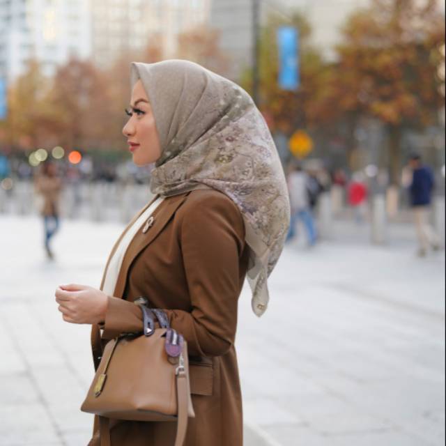 Buttonscarves New York Reborn Soho