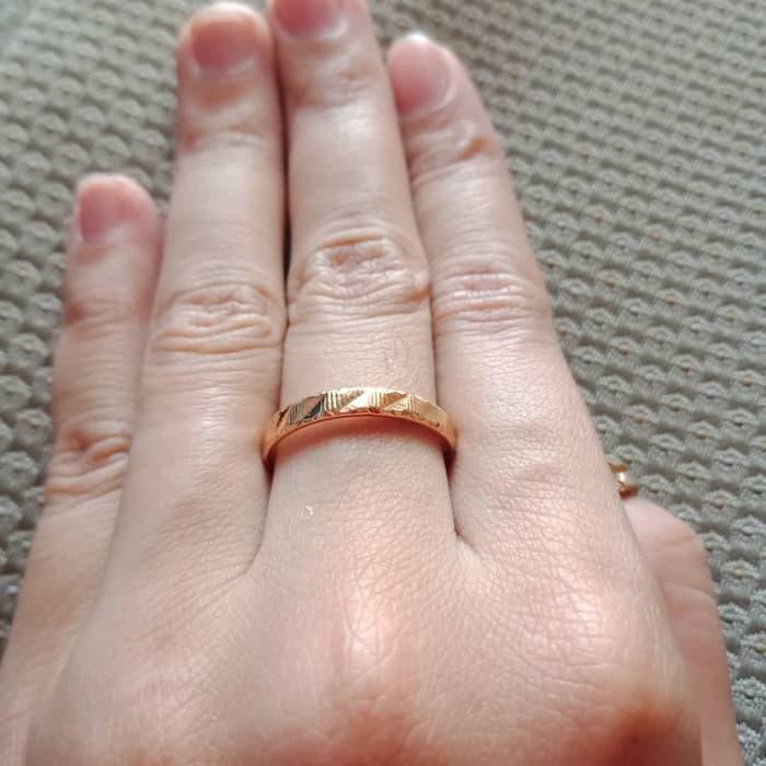 Cincin Emas 1gr Emas Muda Asli Polos Cincin Kawin Cincin Emas Shopee Indonesia