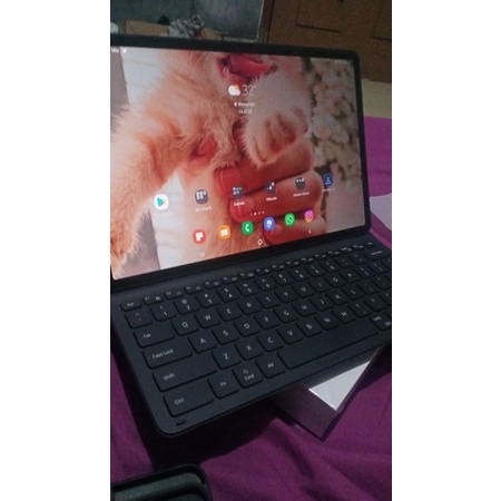 samsung Tab s7 FE 5G second bonus keyboard