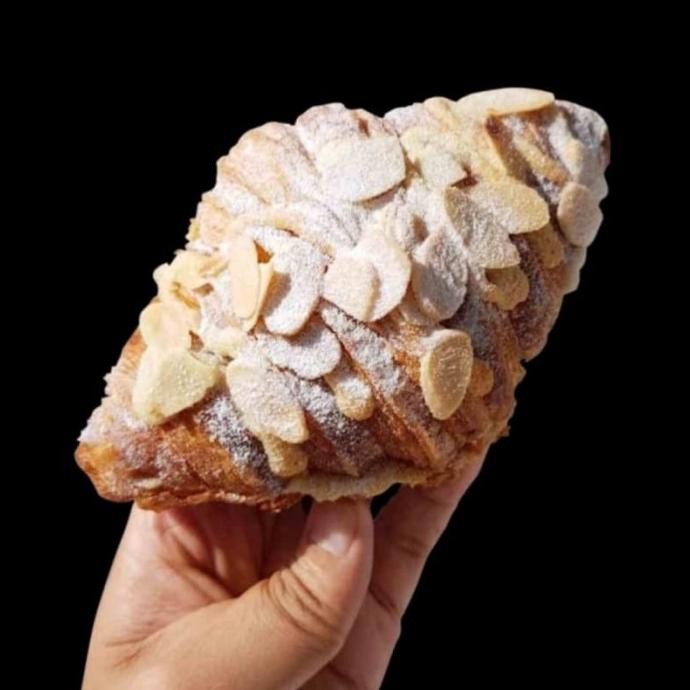 

Almond Croissant ( Croissant with Almond Slice )