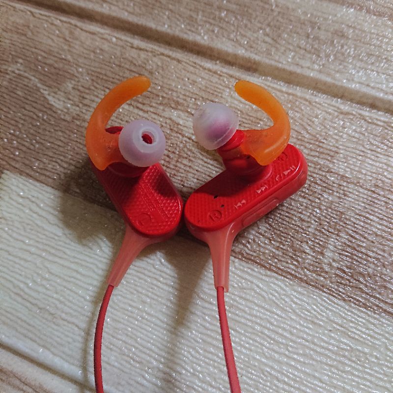 sony mdr-xb50bs wireless earphone