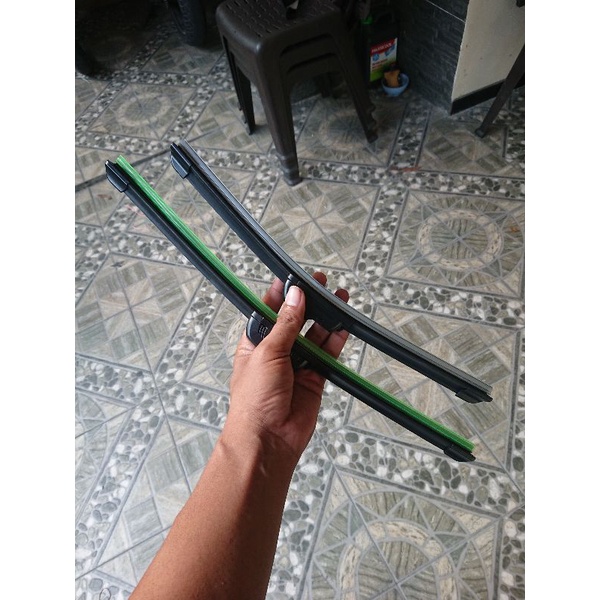 wiper frameless full karet mobil kaitan U