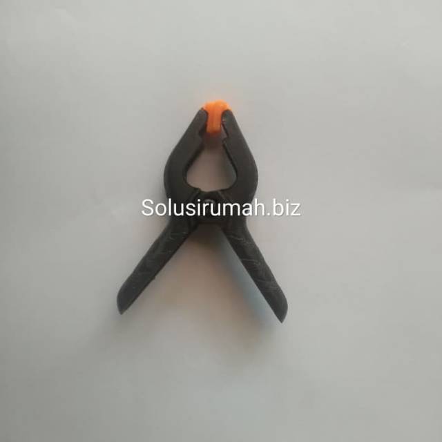 CATOK JEPIT 53 X 67 MM CLAMP KAYU PLASTIK PVC
