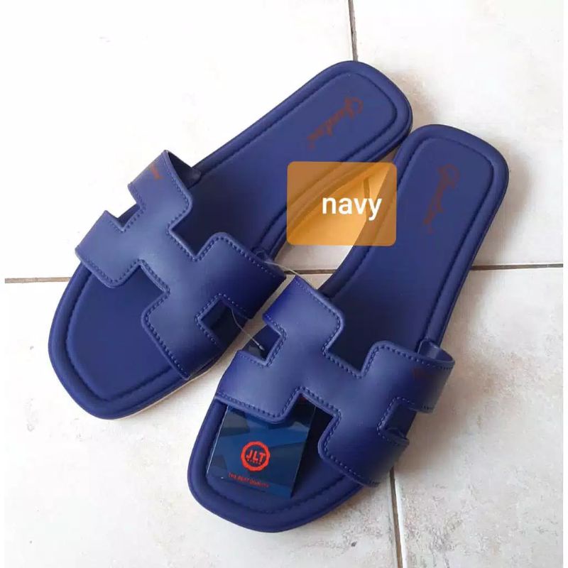 Sandal Flat Wanita Casual Jelly Shoes Polos Merk Glanzton