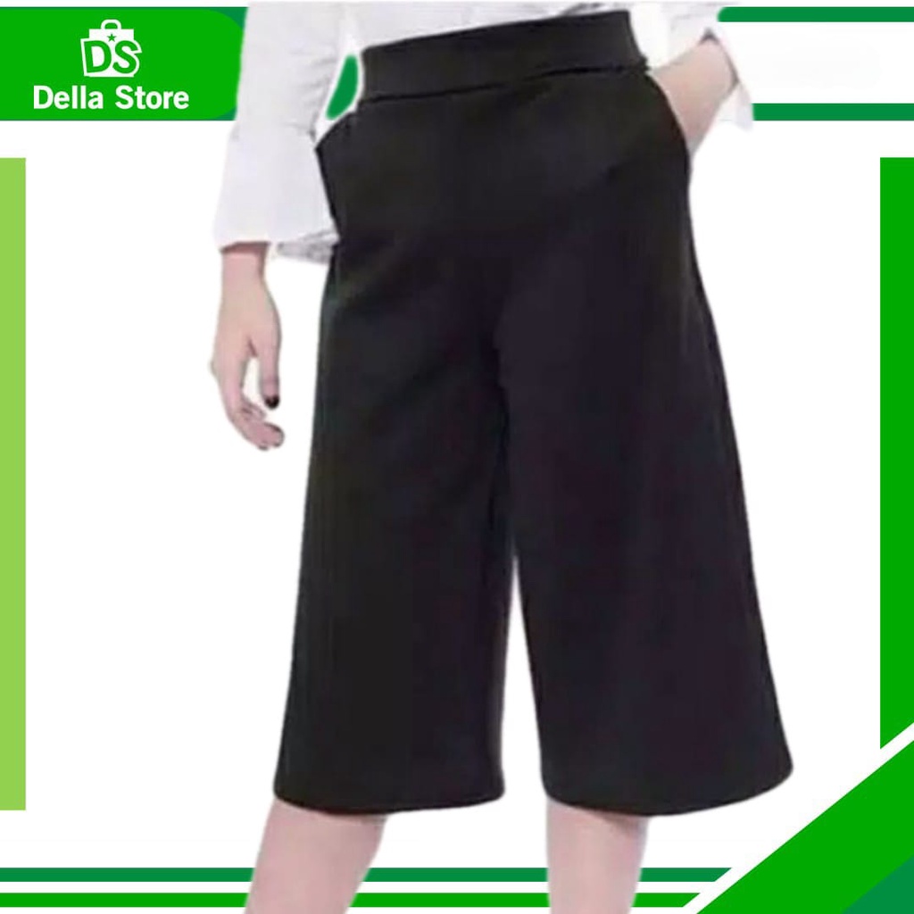Celana pendek wanita 7/8 jumbo