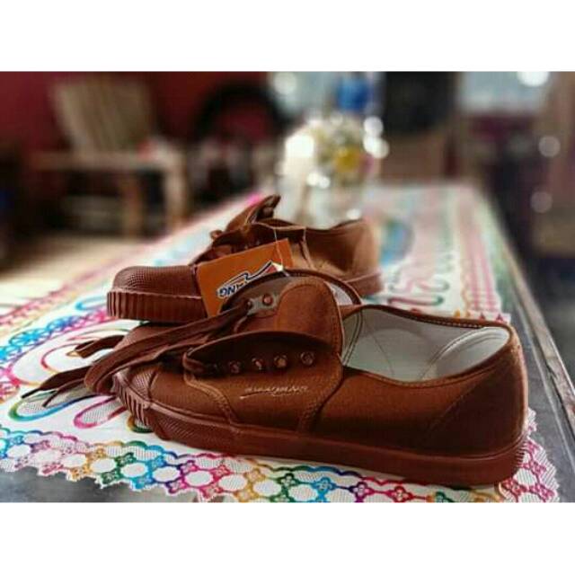 Sepatu NANYANG original 100% warna hitam putih coklat