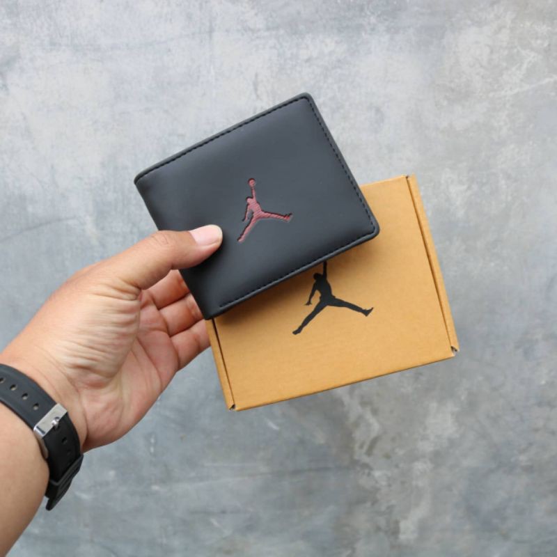 Dompet air jordan