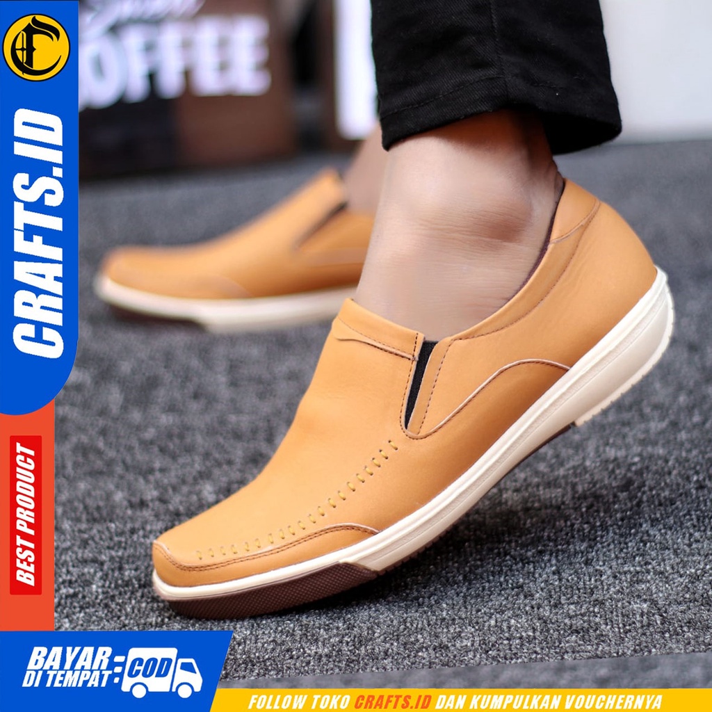 Crafts Blez - Sepatu Kulit Slip on Casual Kerja Pria