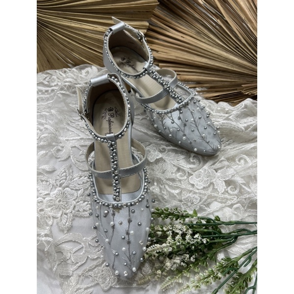 sepatu wanita wedding model Rosika silver tinggi 7cm lancip