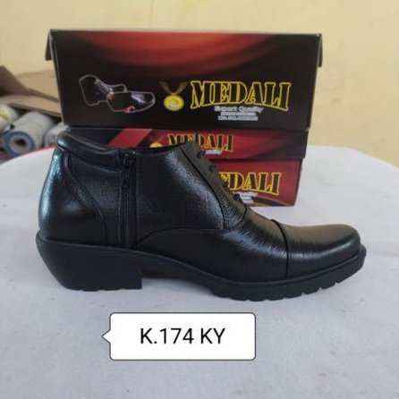 Sepatu kulit pria PDH polri TNI security guard PNS sepatu kerja formal tampil lebih keren