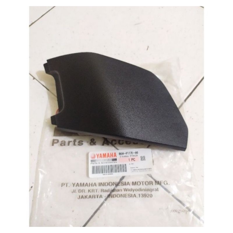 LID COVER TUTUP LACI NEW NMAX ASLI ORI YAMAHA B6H F177E 00