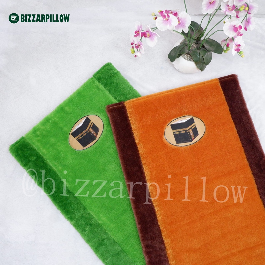 Bizzarpillow Sajadah Bulu Rasfur Kombinasi Ukuran 120x65x3cm BZ251