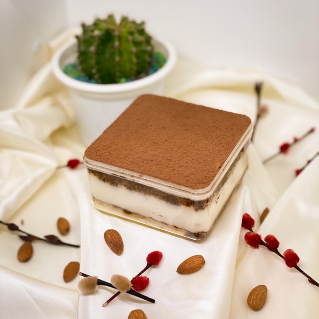 

Tiramisu Dessert Box - The L’amour