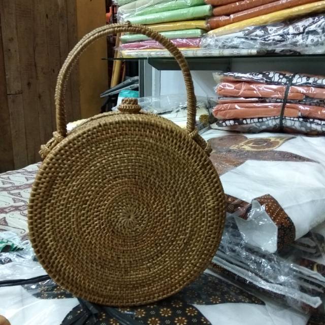 Tas rotan raisa jinjing