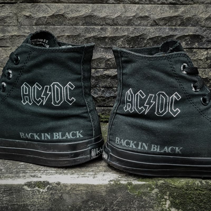 Top 51+ imagen converse acdc back in black