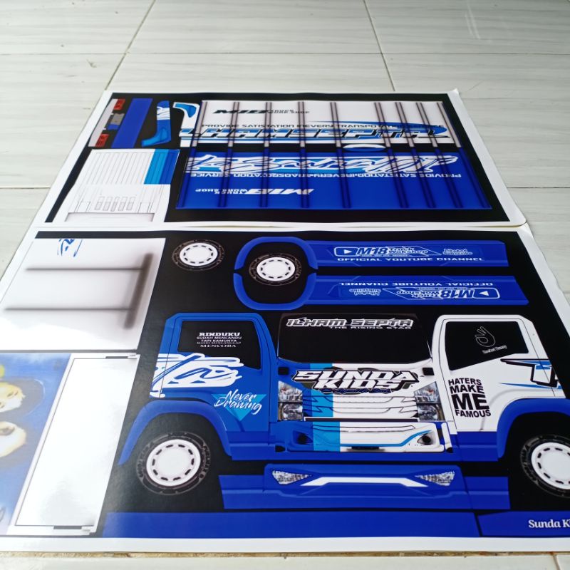 

stiker miniatur truck oleng sunda kids ukuran 48x32 cm