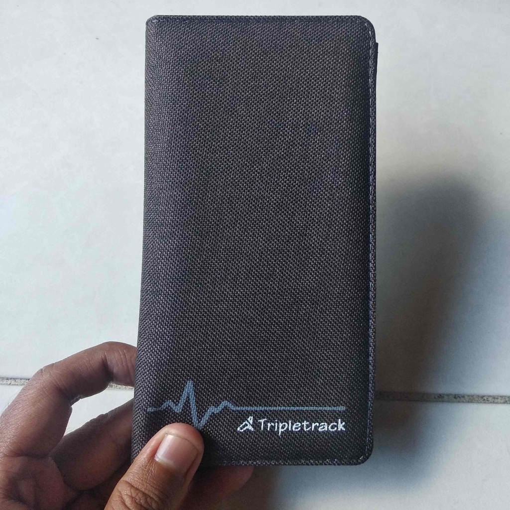 Dompet fashion Pria Panjang Tripletrack Bahan Canvas D01