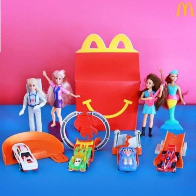 Happy meal mcd mcdonald mcdonalds barbie and hotwheels and story book