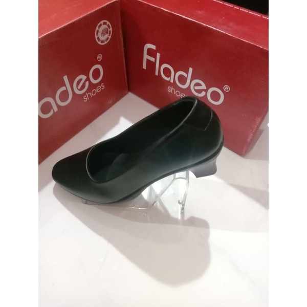 sepatu kerja wanita LSF 428-1 merk fladeo