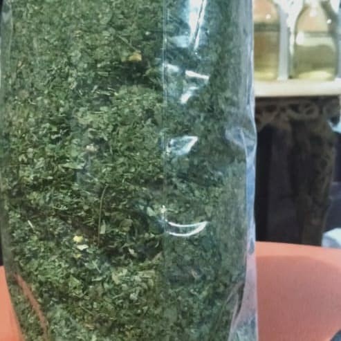 

Bubuk Kasar Daun Jeruk Purut 100gr/ Jeruk Bumbu / Serbuk Jeruk Purut / Kaffir Lime Leaf