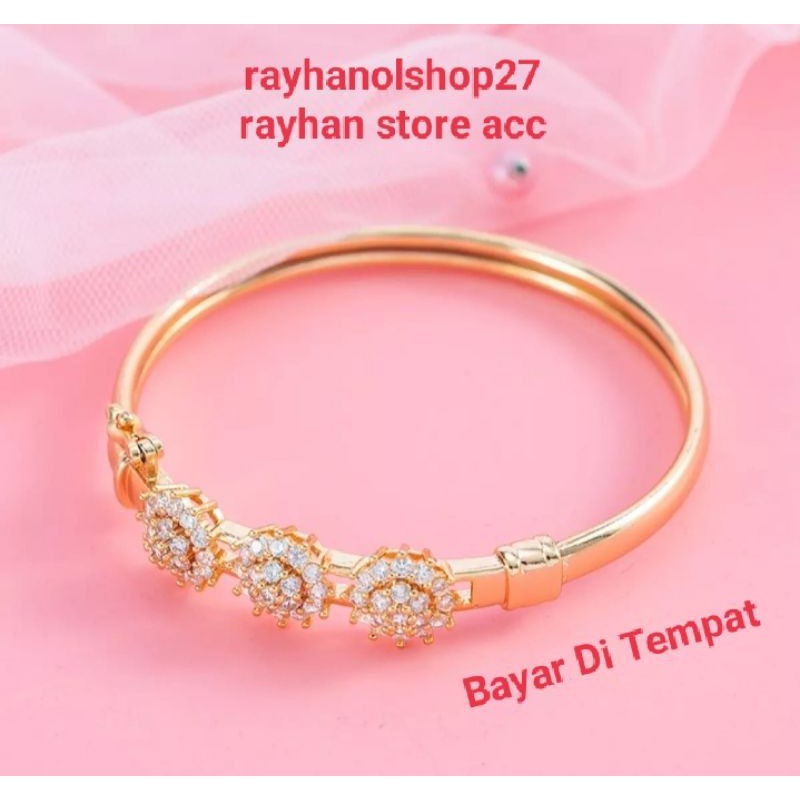 RO-27-138 Gelang tangan wanita Titanium motif bunga Full permata mewah dan Elegan anti Karat