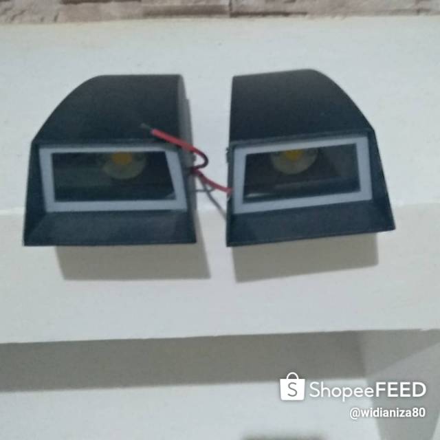 Lampu teras/lampu pilar