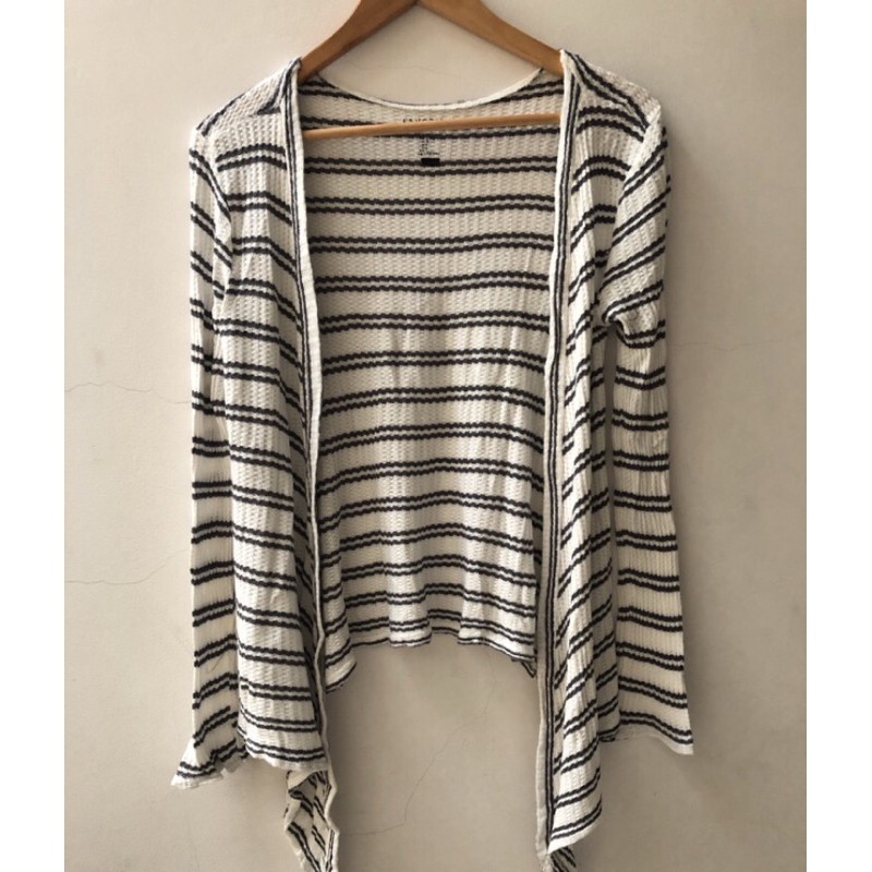 Preloved Cardigan Favorite Rajut