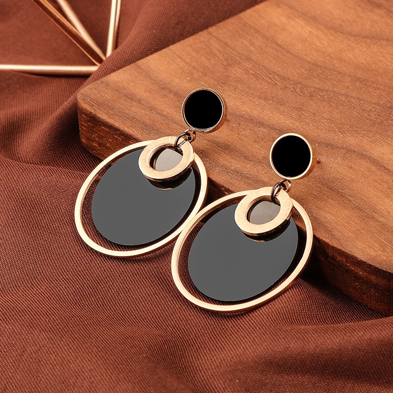 Anting bulat hitam angka romawi titanium anti karat korea fashion - ercassia