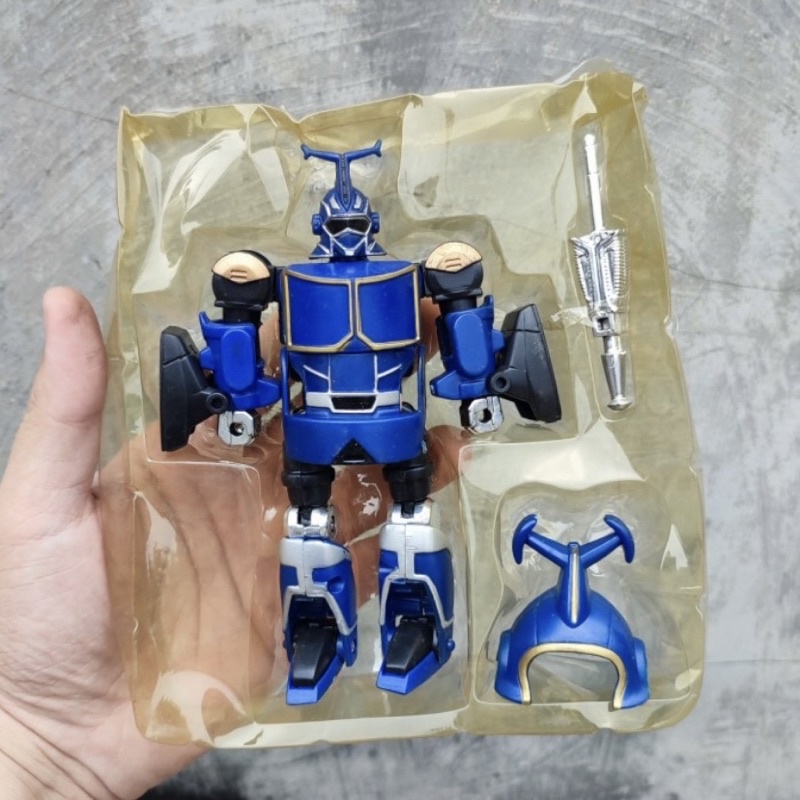 ParamountKingdom Action Figure DX B Robo Kabutack Blue Kabutaku Biru Transform Bootleg