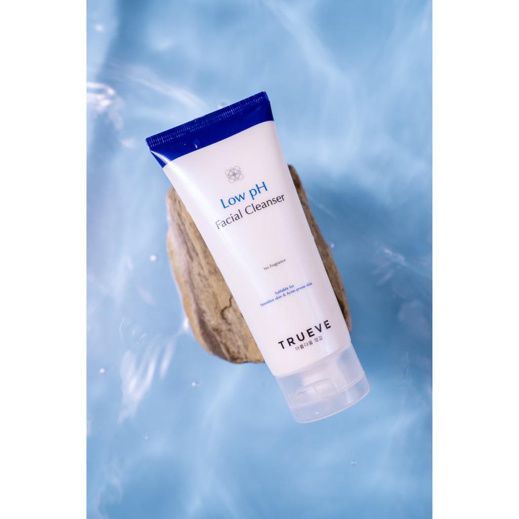 TRUEVE Gentle Low pH Facial Cleanser 100g