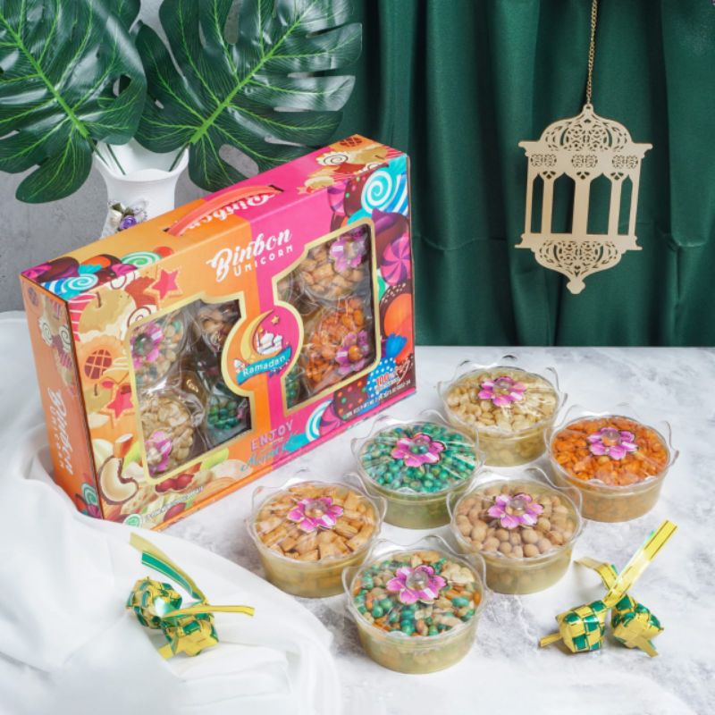 

Binbon pop mahkota kacang / hampers / kue kering / kue lebaran / parcel / kue nastar / ready kota padang