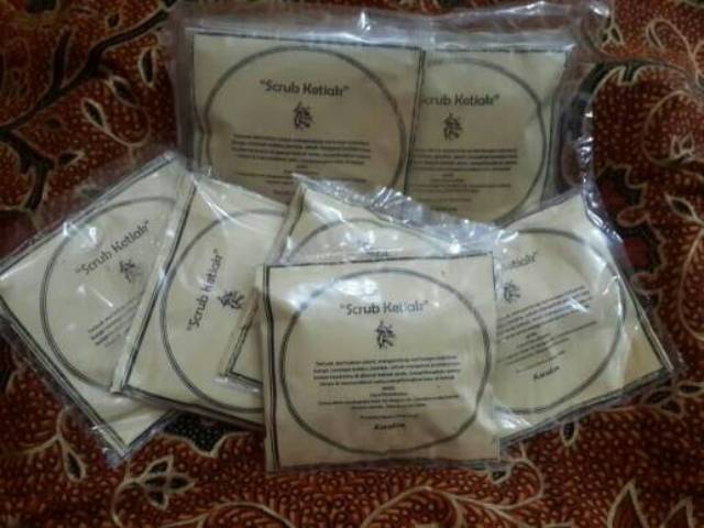 PAKET 40PCS MASKER LULUR TANPA MEREK UK. 25GR