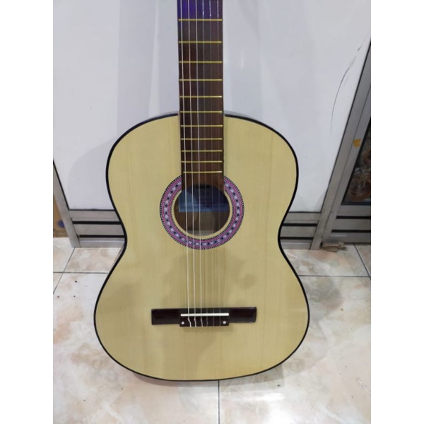 gitar nylon yamaha gratis packing kayu