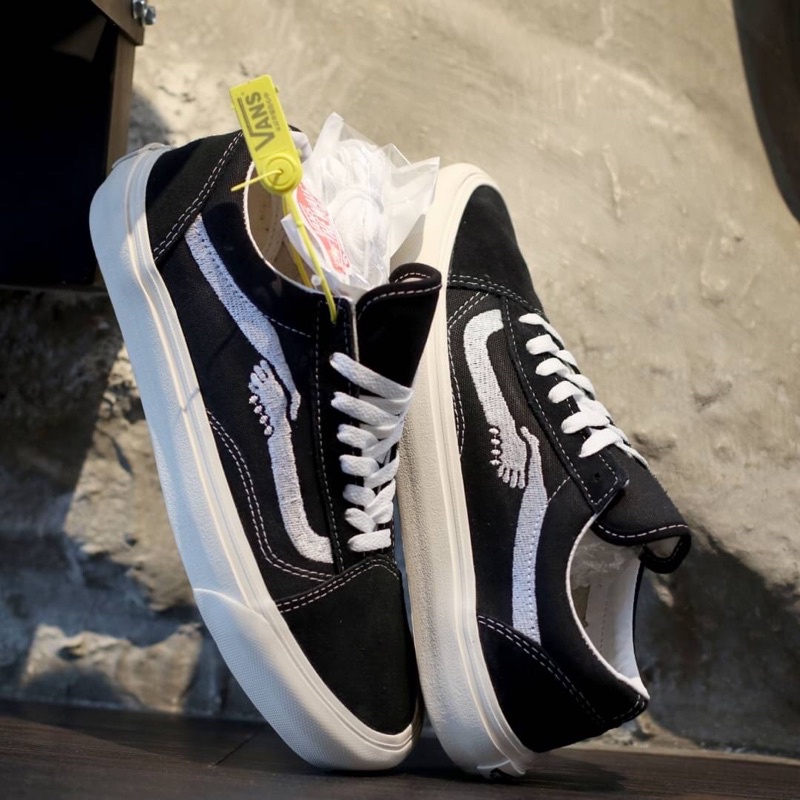 notre old skool vans