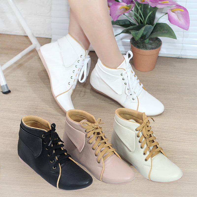 Boots flat wanita brd 20