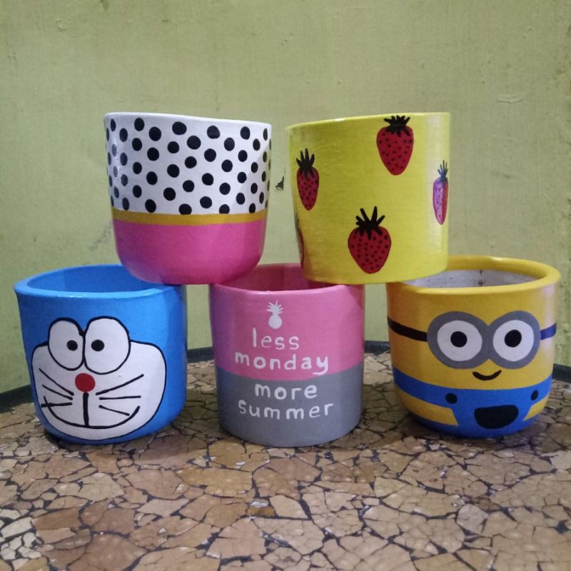 gerabah pot lukis - pot kaktus lukis - pot lukis unik - pot tanah liat