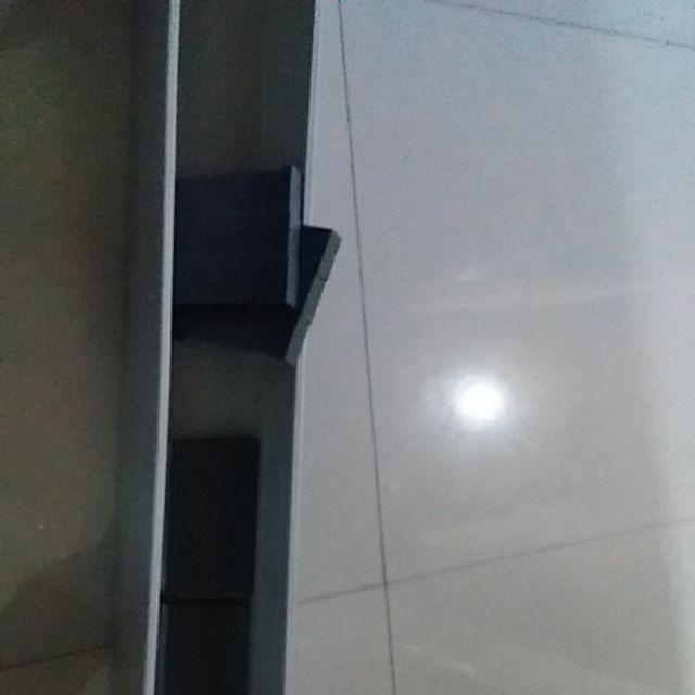 Talang air pvc kotak putih bagus perbatang 1 meter Talang air pvc kotak putih bagus perbatang 1 meter