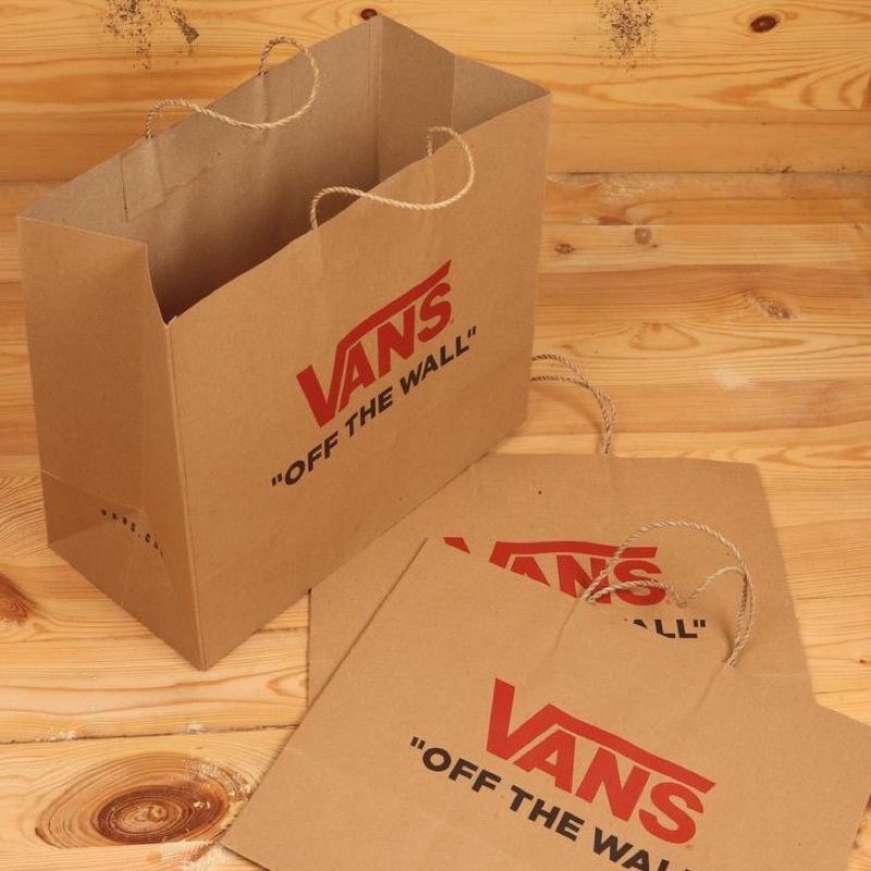 

Paperbag Vans Pembungkus Hadiah Shopping Bag Totebag Converse Tas Kertas Kado