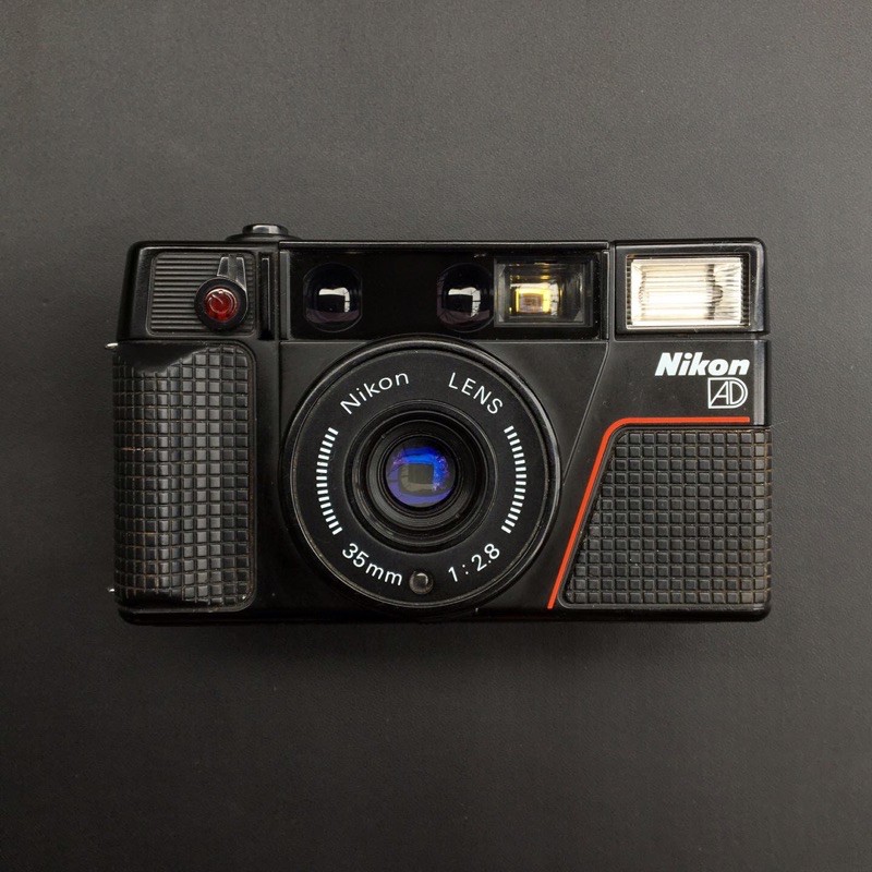 Kamera Analog Point And Shoot - NIKON L35AD2