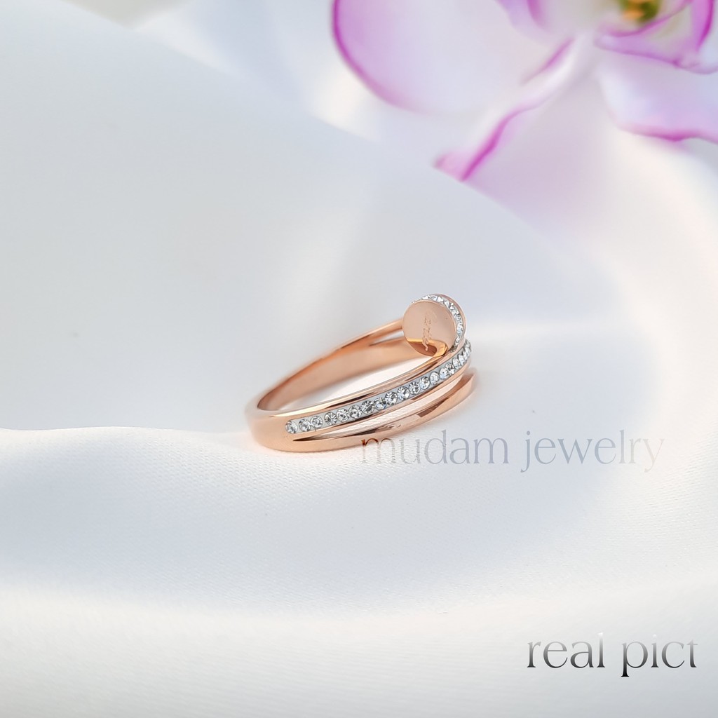 Cincin Titanium Model Paku Love Diamonds Artifisial Tersedia Warna Rosegold, Gold dan Silver